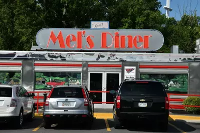 Mel's Diner Building 