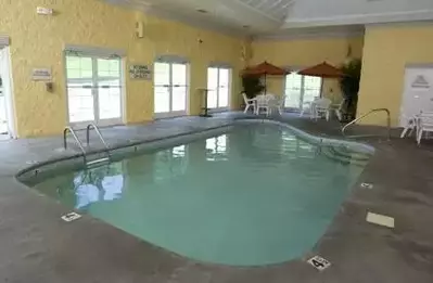 oak tree lodge indoor pool