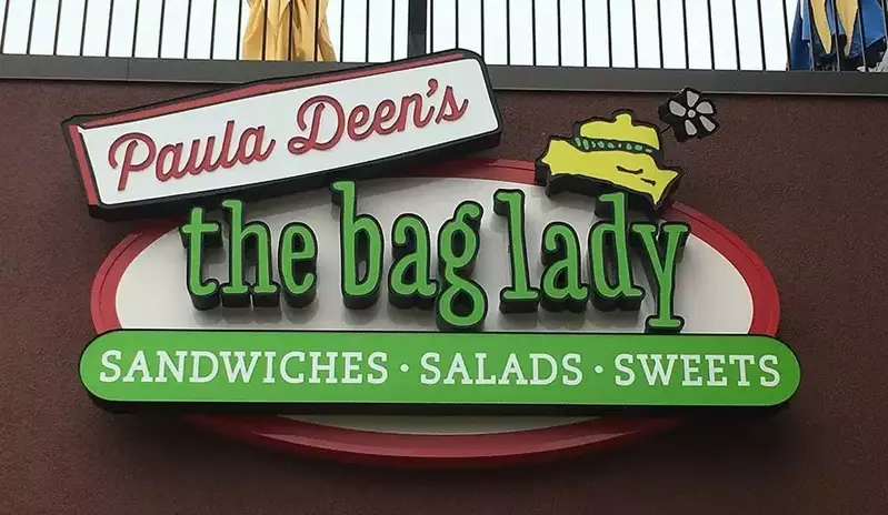 paula deen cafe the bag lady pigeon forge